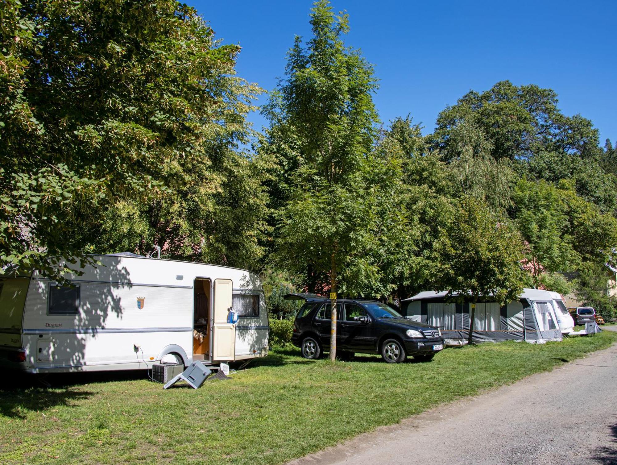 فندق Camping Karolina Planá المظهر الخارجي الصورة